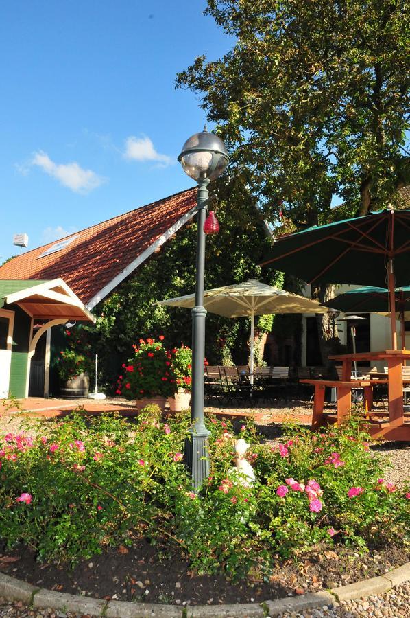 Hotel Knipper Lastrup Εξωτερικό φωτογραφία